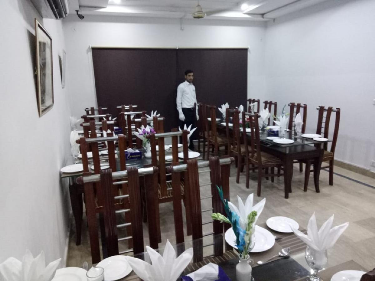 Al-Fateh Hotel Lahor Dış mekan fotoğraf