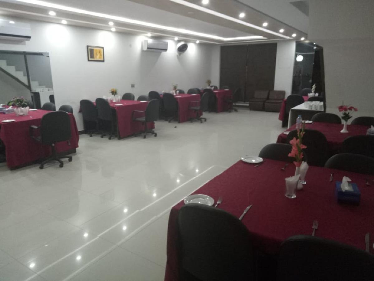 Al-Fateh Hotel Lahor Dış mekan fotoğraf