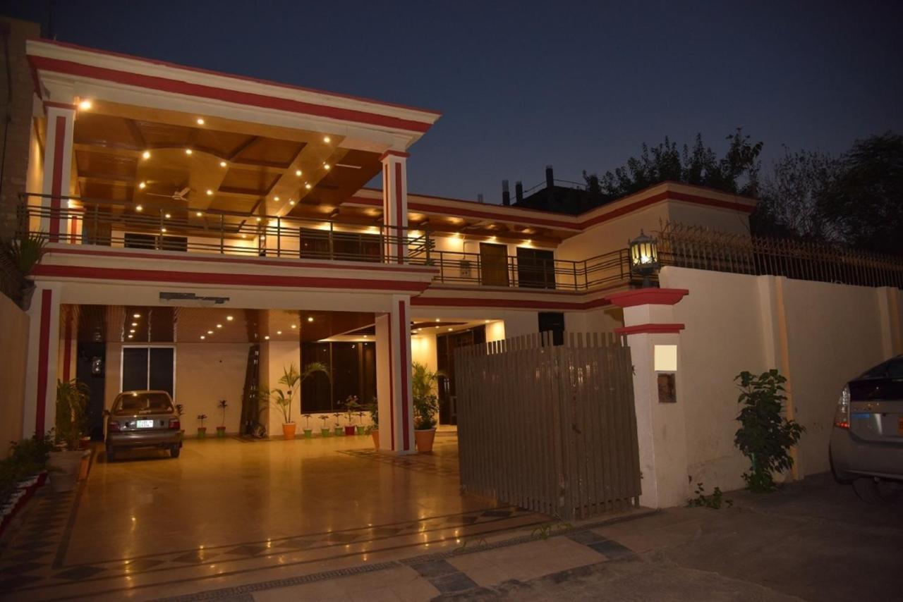 Al-Fateh Hotel Lahor Dış mekan fotoğraf