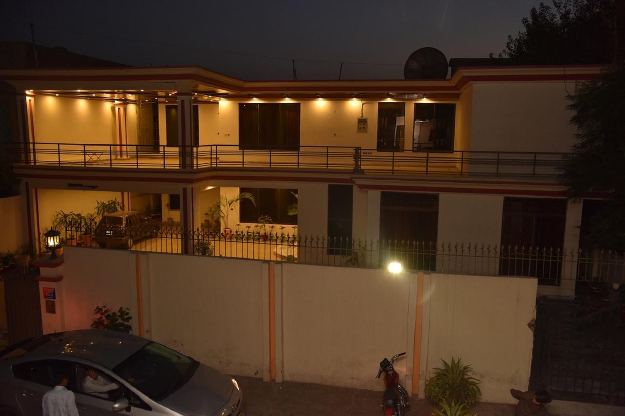 Al-Fateh Hotel Lahor Dış mekan fotoğraf